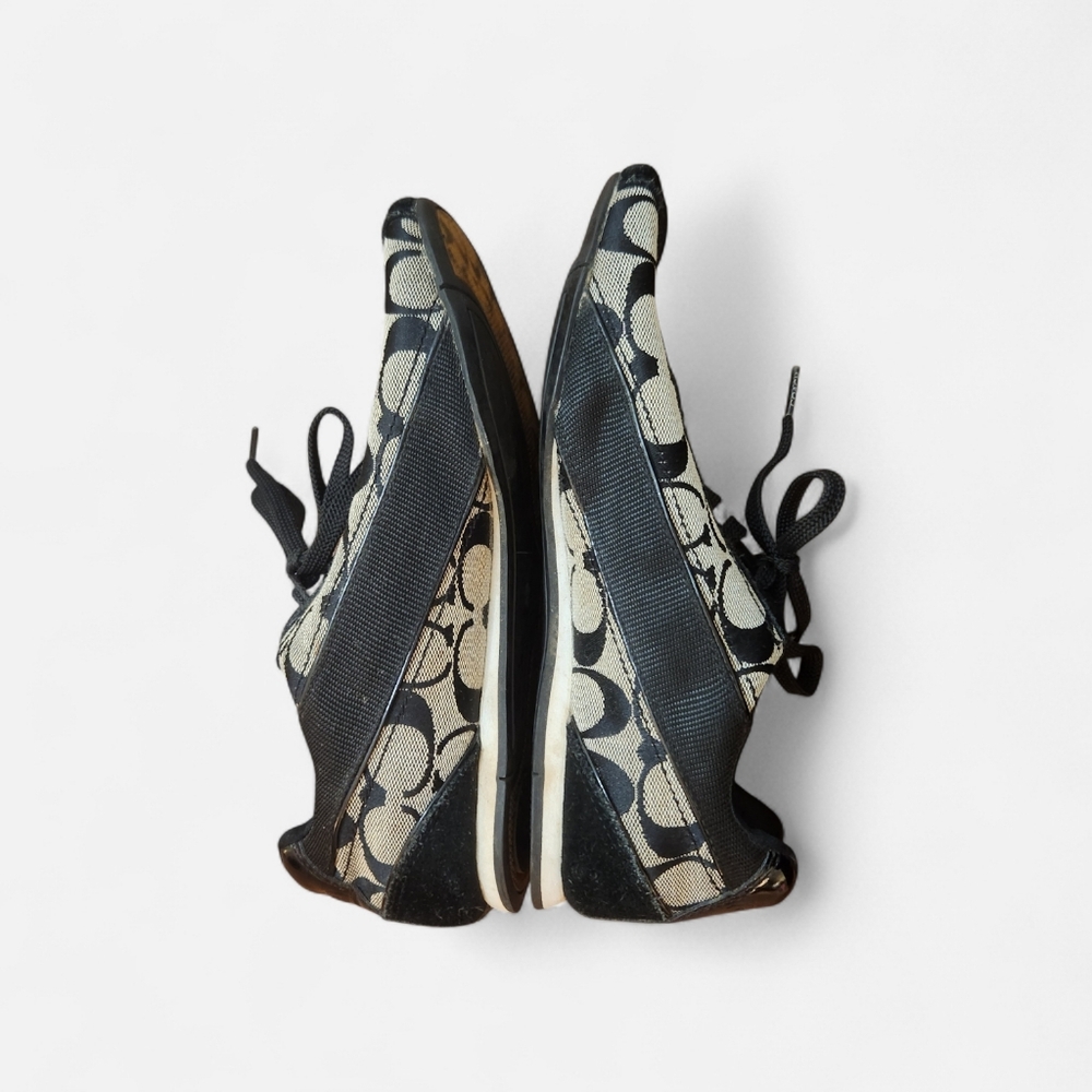 Coach Hillary Signature "C"  Lace Up Sneakers Size 6 - Picture 8 of 9